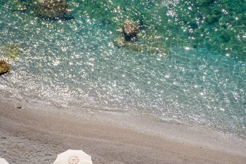 Private beach, sun-loungers, beach towels, beach bar