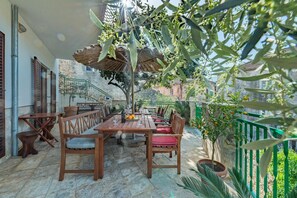 Luxury Apartment, 1 Bedroom (Pirak) | Terrace/patio - Aparthouse - Villa Napoleon (Jelsa)