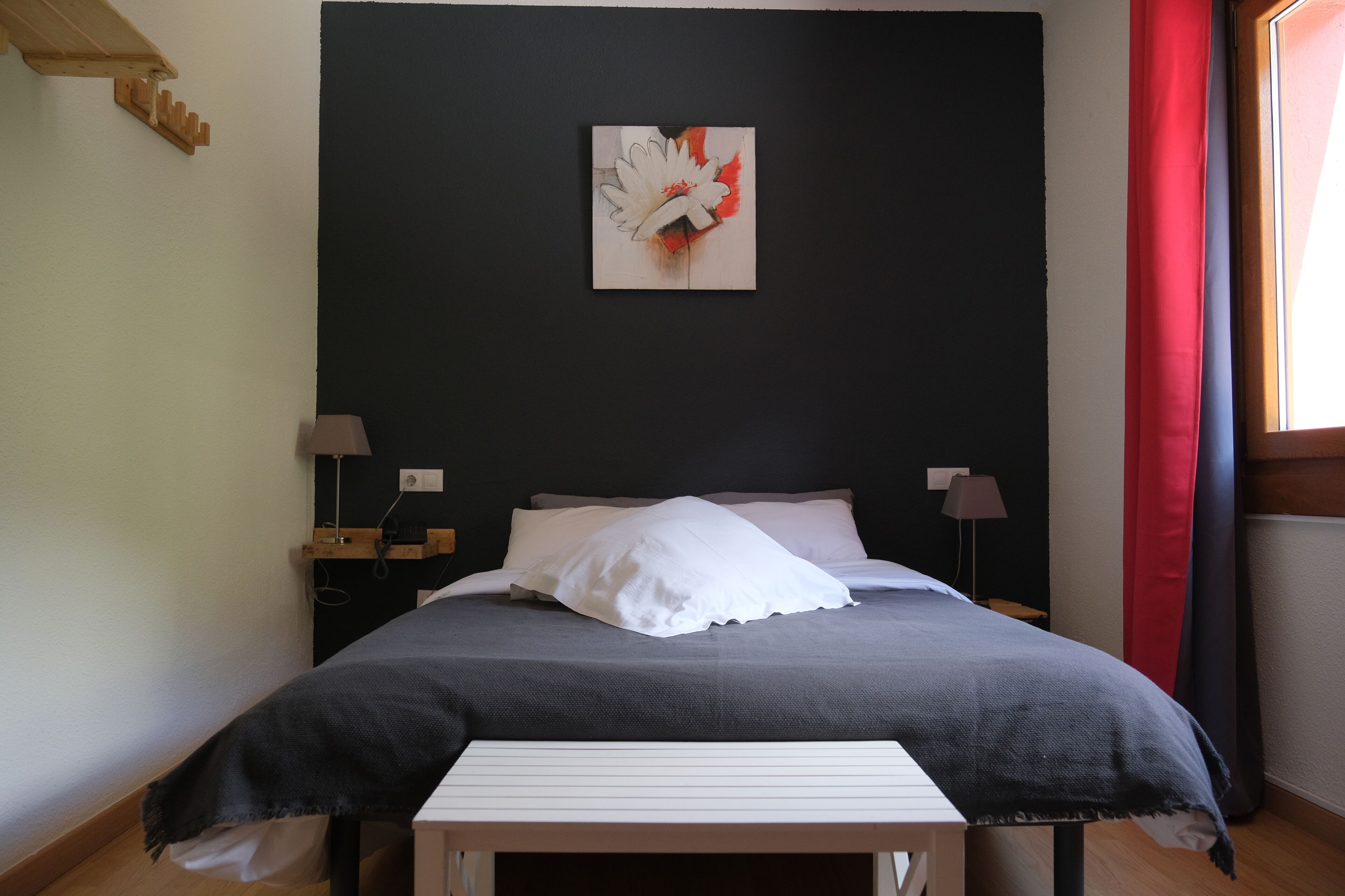 Habitación estándar doble | Escritorio, espacio para trabajar con un portátil, cortinas opacas