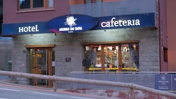 Entrada al alojamiento