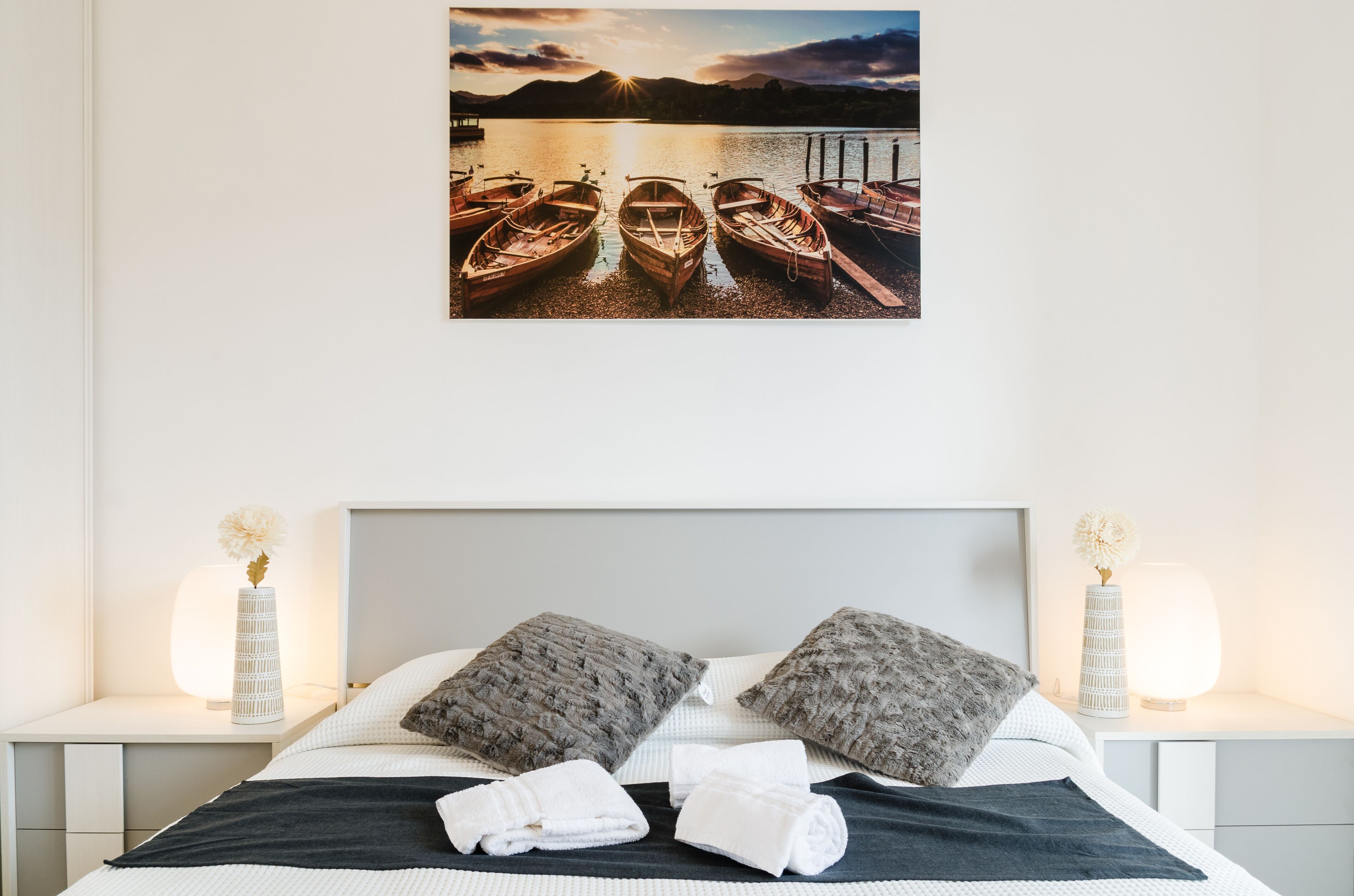 1 slaapkamer, een strijkplank/strijkijzer, gratis wifi, beddengoed