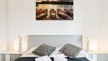 1 slaapkamer, een strijkplank/strijkijzer, gratis wifi, beddengoed