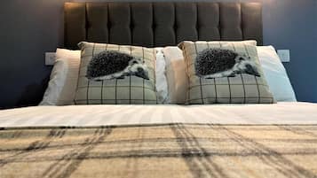 Free WiFi, bed sheets