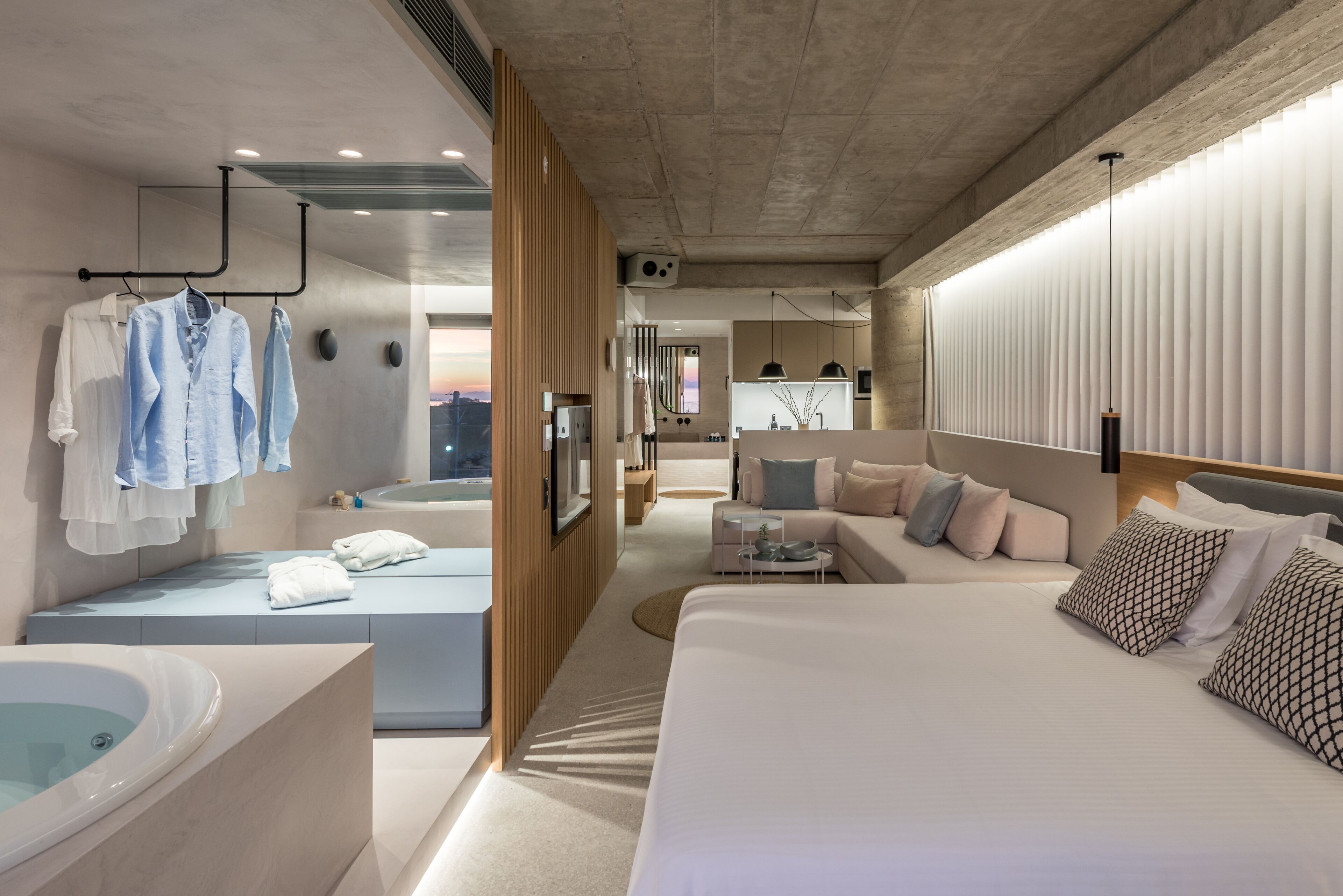 デラックス スタジオスイート (Venus A2) | 高級寝具、羽毛の掛け布団、セーフティボックス (室内)、遮光カーテン