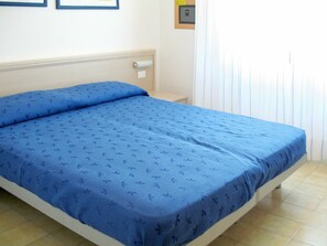 2 chambres, lit parapluie, Wi-Fi gratuit, draps fournis