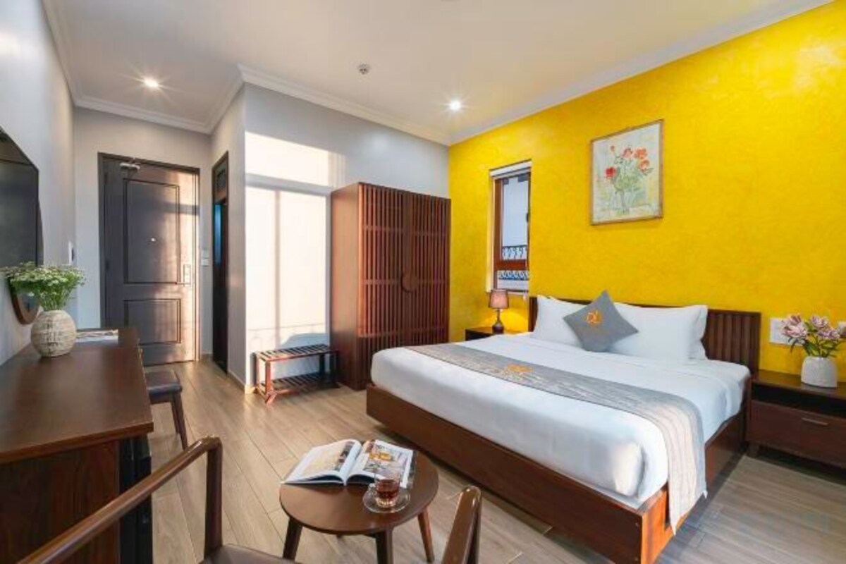 Deluxe Double Balcony