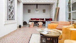 Unclassified image, 3 of 34, button - Riad Dar M'tiwla (Marrakech)