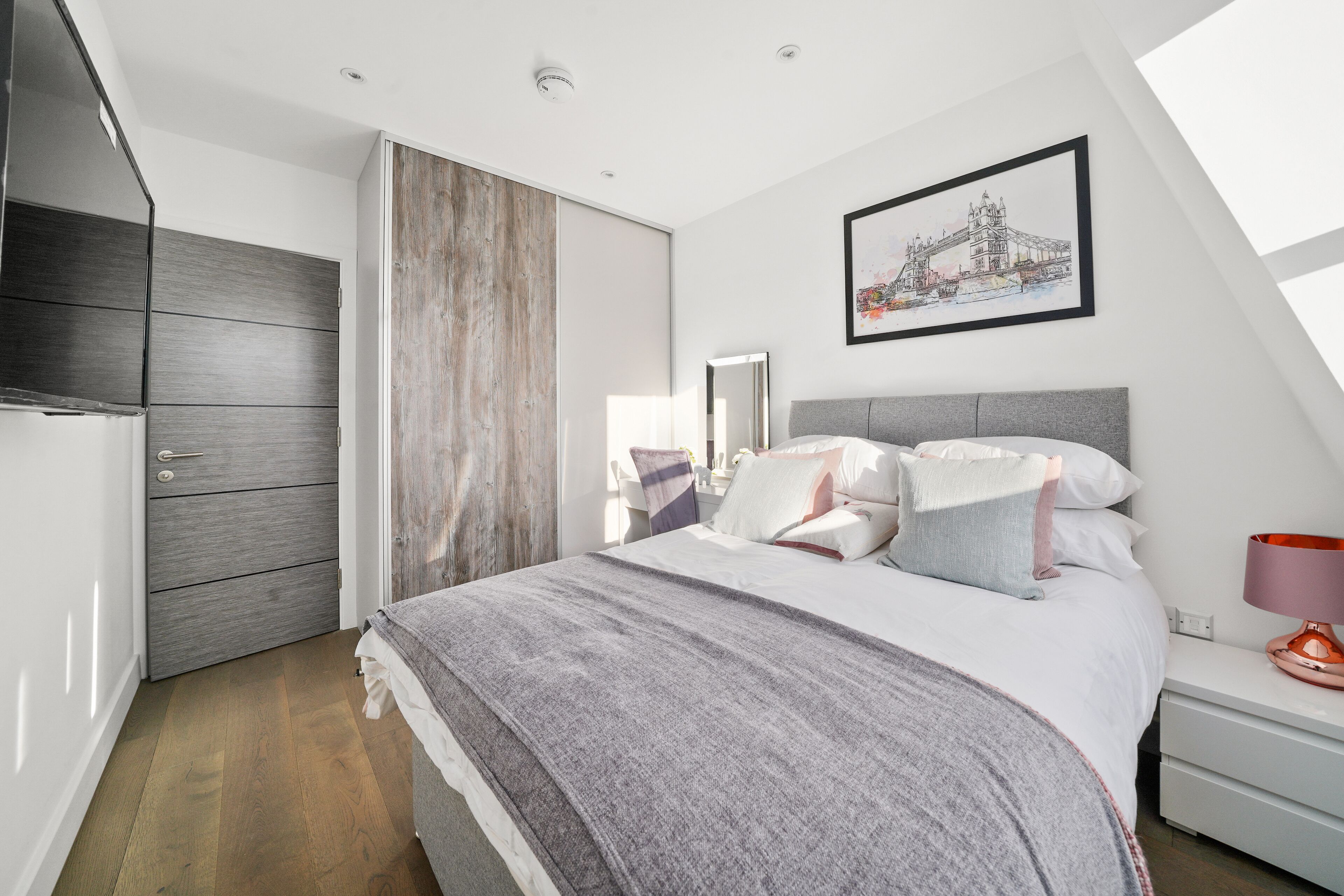 Appartement Luxe, 1 chambre, non-fumeurs | Draps en coton égyptien, literie de qualité supérieure, surmatelas