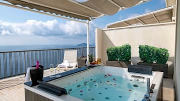 Habitación doble exclusiva, Terraza, vista al mar | Vista desde la habitación