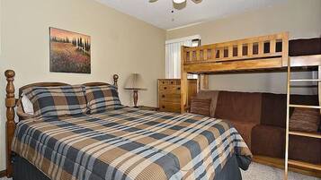 2 bedrooms, WiFi, bed sheets