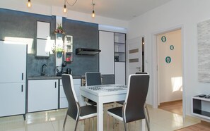 Mini-fridge, oven, stovetop, coffee/tea maker - Easy Rent Apartments - Konopnicka 3 (Lublin)