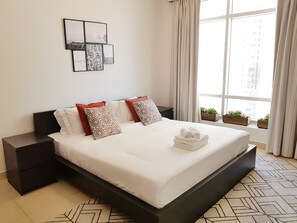 Deluxe-Apartment | 2 Schlafzimmer, Bügeleisen/Bügelbrett, kostenloses WLAN, Bettwäsche