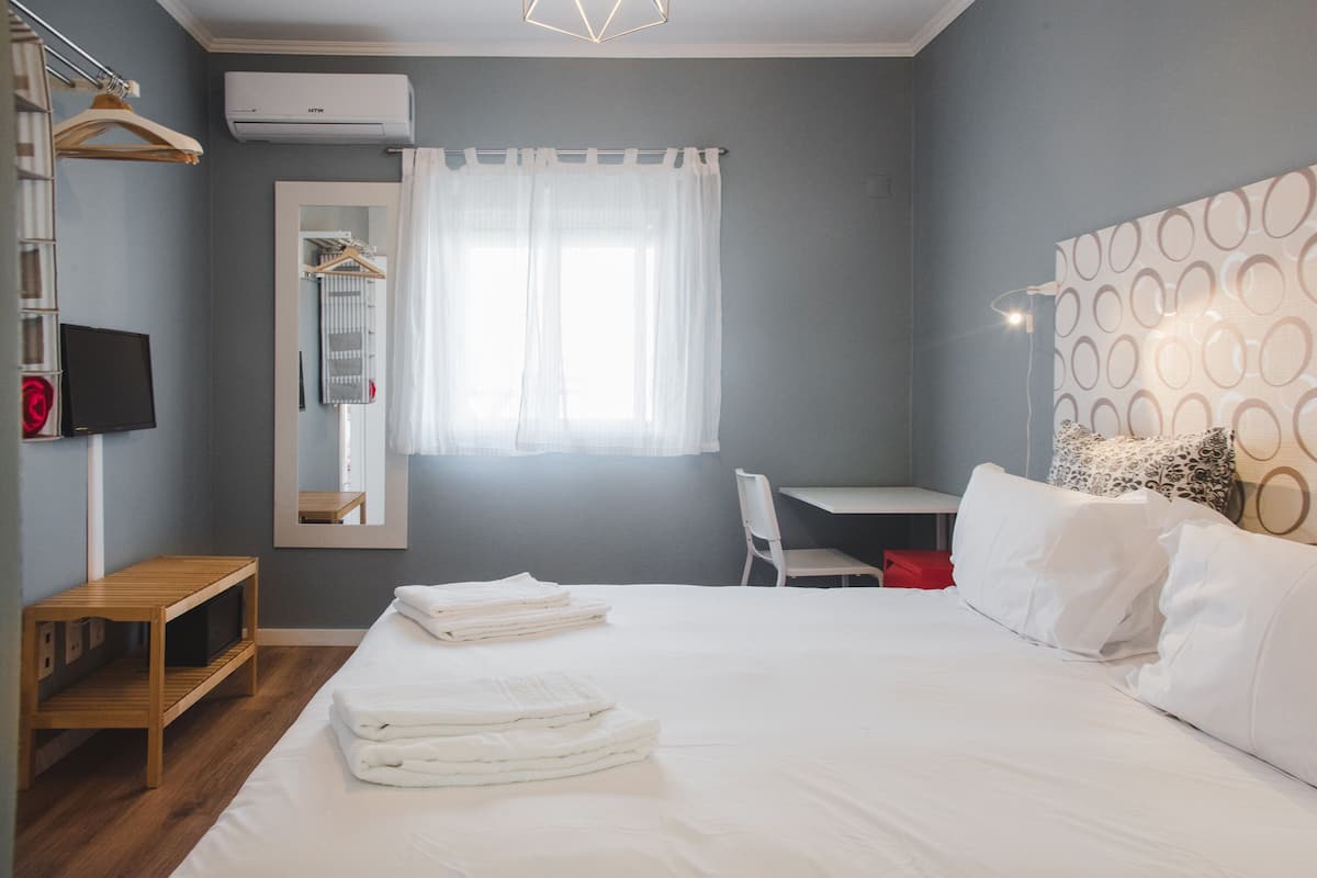 Comfort Double or Twin Room | In-room safe, free WiFi, bed sheets