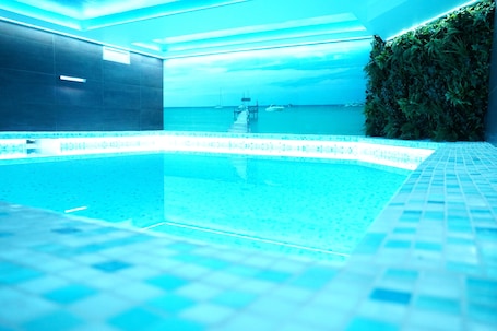 ์ค๋ด ์์์ฅ