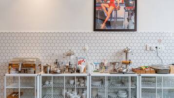 Ilmainen päivittäinen paikallinen aamiainen