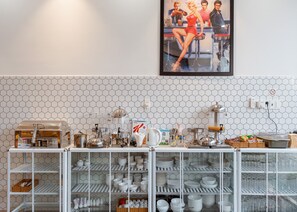 Ilmainen päivittäinen paikallinen aamiainen 