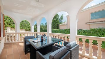 Terrasse/gårdhave