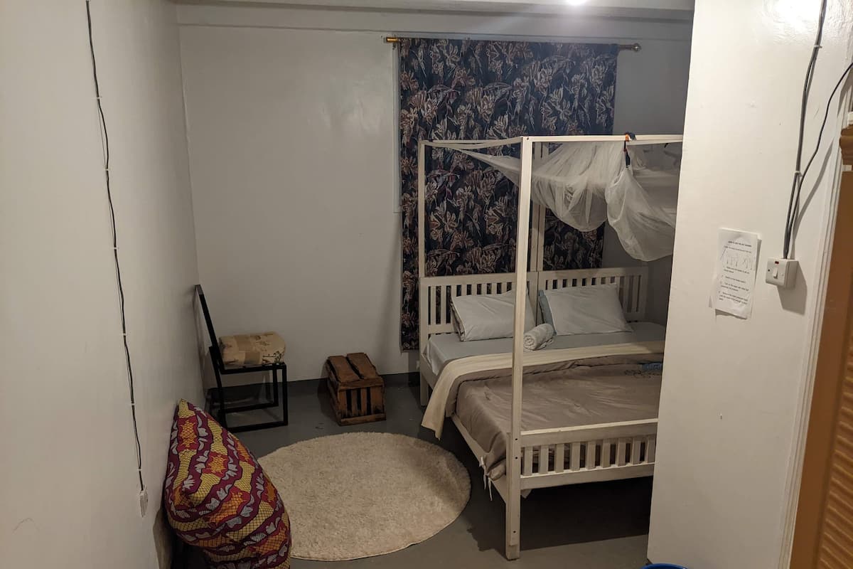 Blackout curtains, bed sheets