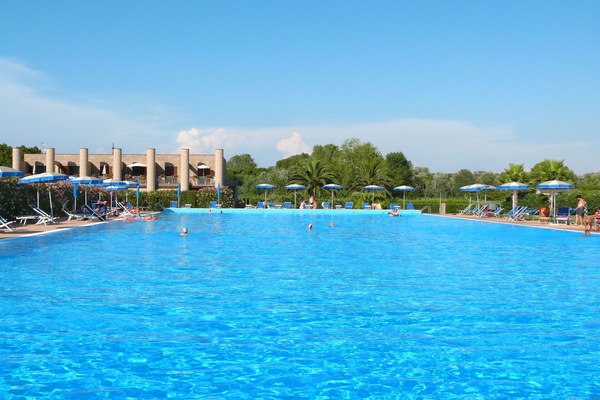 Schwimmbad, Resort, Freizeit, Urlaub, Freizeitzentrum, \"Stadt, Ferienort, Wasserpark, Himmel, Spass