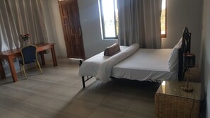 Single Room | Free WiFi - Guest House in Arusha -Nanofilter Family (Arusha)