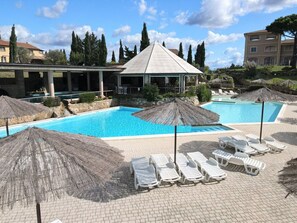 Pool - Lovely apartment for 6 guests with WIFI, pool, A/C, TV and terrace (Riparbella)