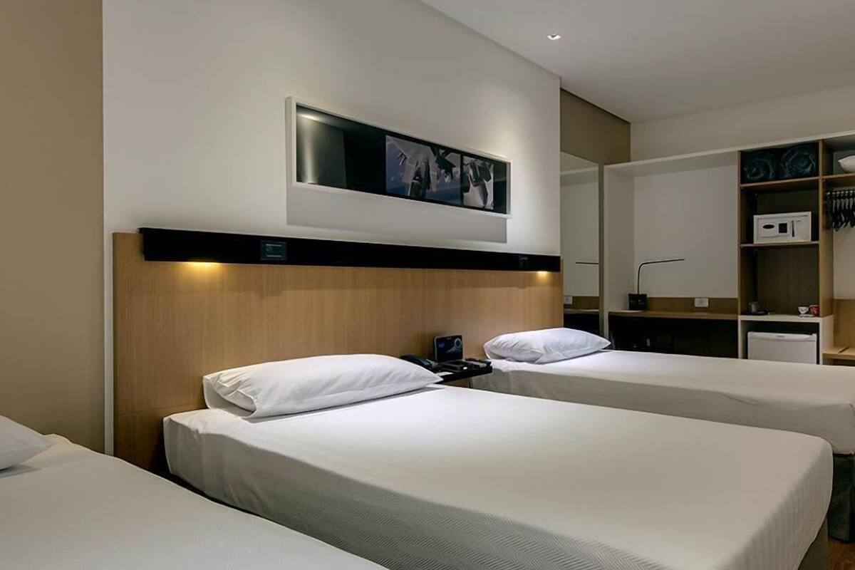 triple room (plus) | minibar, in-room safe, desk, soundproofing