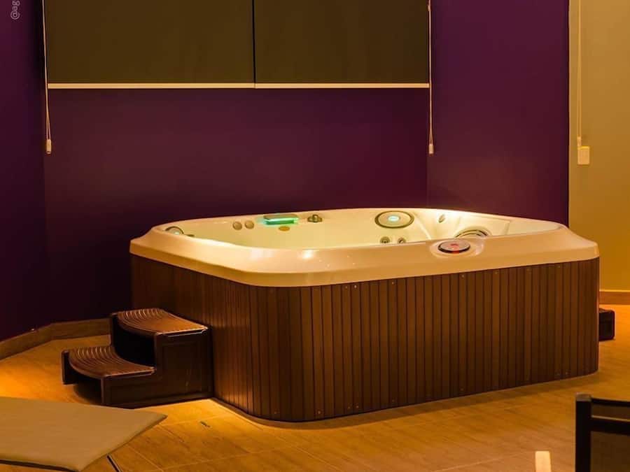 Couples treatment room(s)