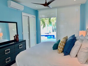 6 室のベッドルーム、セーフティボックス (室内)、アイロン / アイロン台、旅行用ベビーベッド