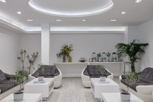 Boss Boutique Athens