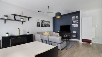 Deluxe Apartment | 1 bedroom, premium bedding, individually decorated