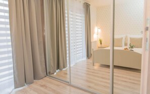 Deluxe Apartment | 1 bedroom, Egyptian cotton sheets, premium bedding, blackout drapes