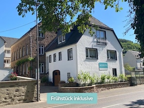 Property entrance - Moseltel Ernst/cochem (Ernst)