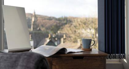 Contemporary Apartment in Ambleside by LetMeStay