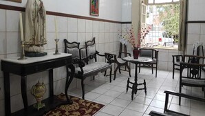 Khu tiếp khách ở sảnh