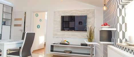 Comfort Apartment | Living area | LED TV