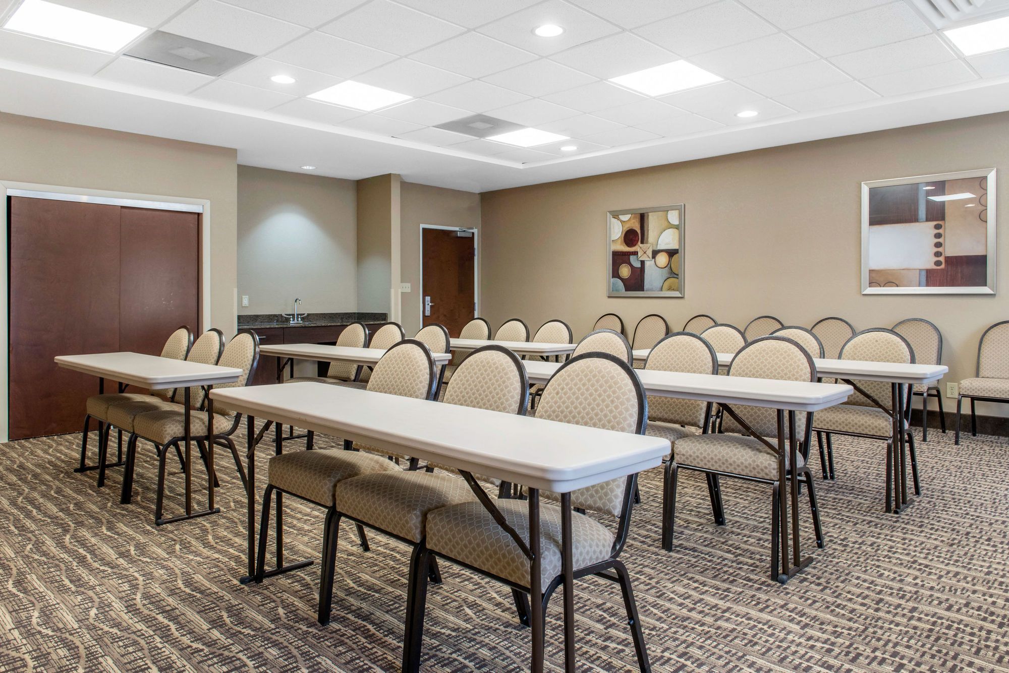 Meeting facility