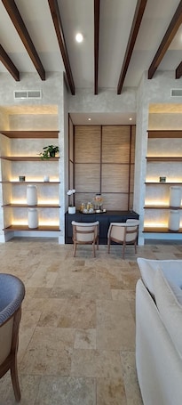 Recepción. Hotel Inmood San Roque