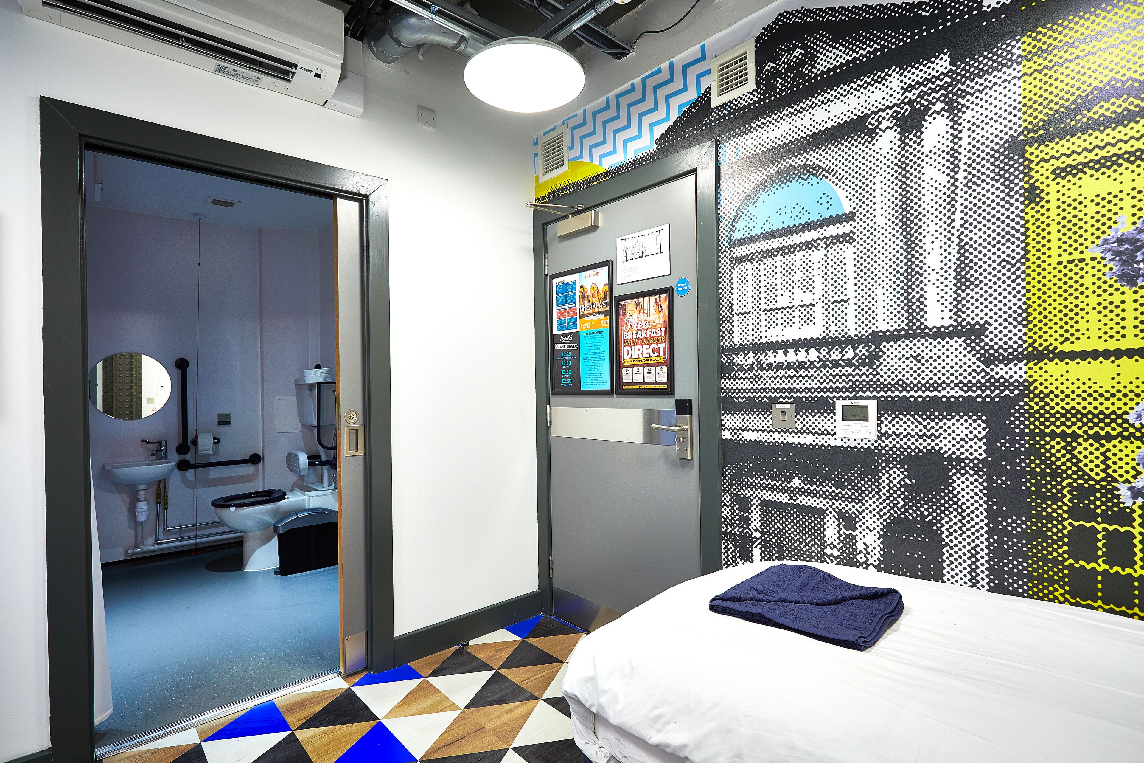 Photo - St Christopher's Edinburgh Old Town - Hostel
