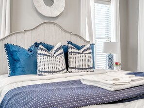 4 chambres, fer et planche à repasser, Wi-Fi, draps fournis