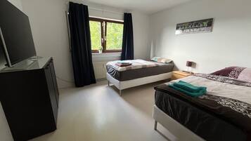 2 bedrooms, free WiFi, bed sheets