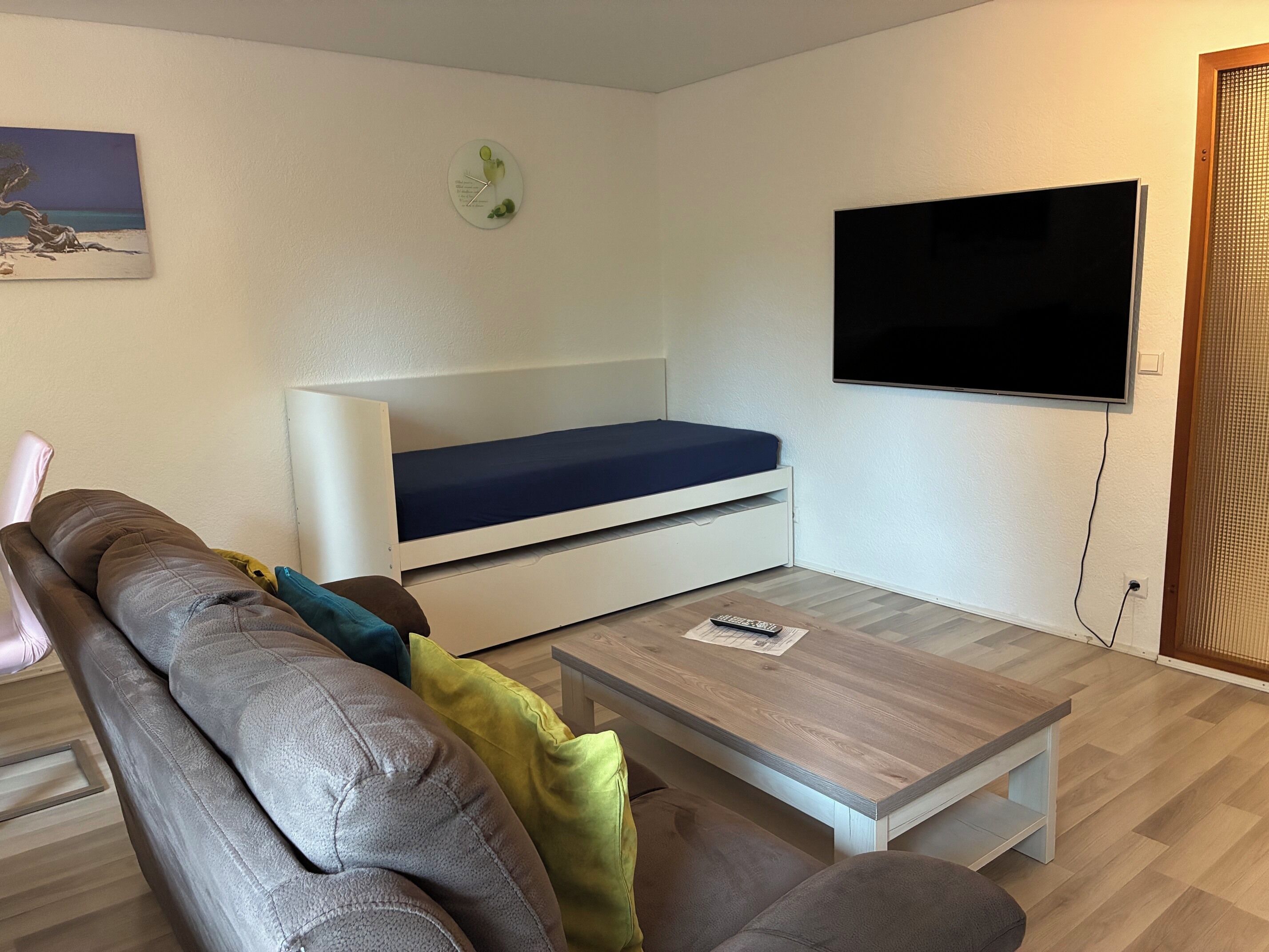 3 Room Appartment (70 M2) With 2 Bedrooms, Balcony & Garage - Bad Friedrichshall