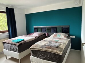 3 soverom, strykejern/-brett, wi-fi (inkludert) og sengetøy