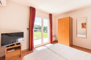 5 bedrooms, WiFi, wheelchair access