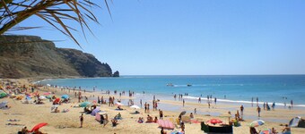 Villa Etoile med 2 soverom, full luftkondisjonering, privat basseng og spesiell sjøutsikt.