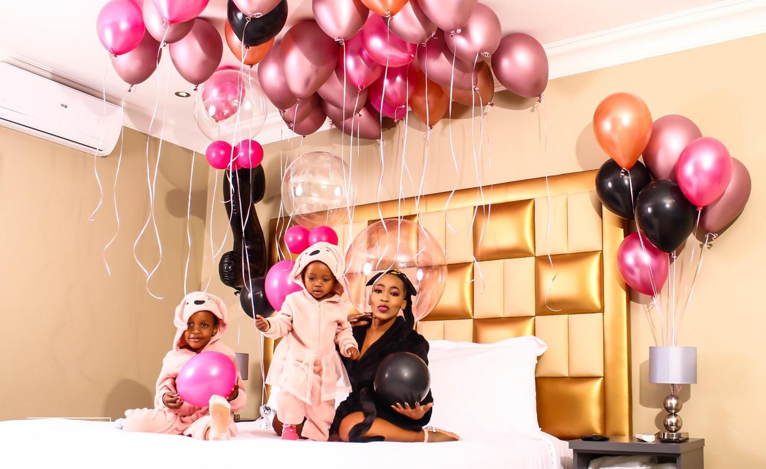 Wi-fi (inkludert) og sengetøy