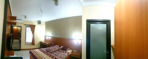 Classic Room | Free WiFi - Oyo 91547 Graha Hermawan Guest House Syariah (Bandung)