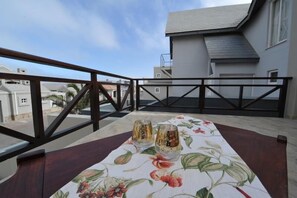Balcony - Blue Lily Langstrand Self Catering (Walvis Bay)
