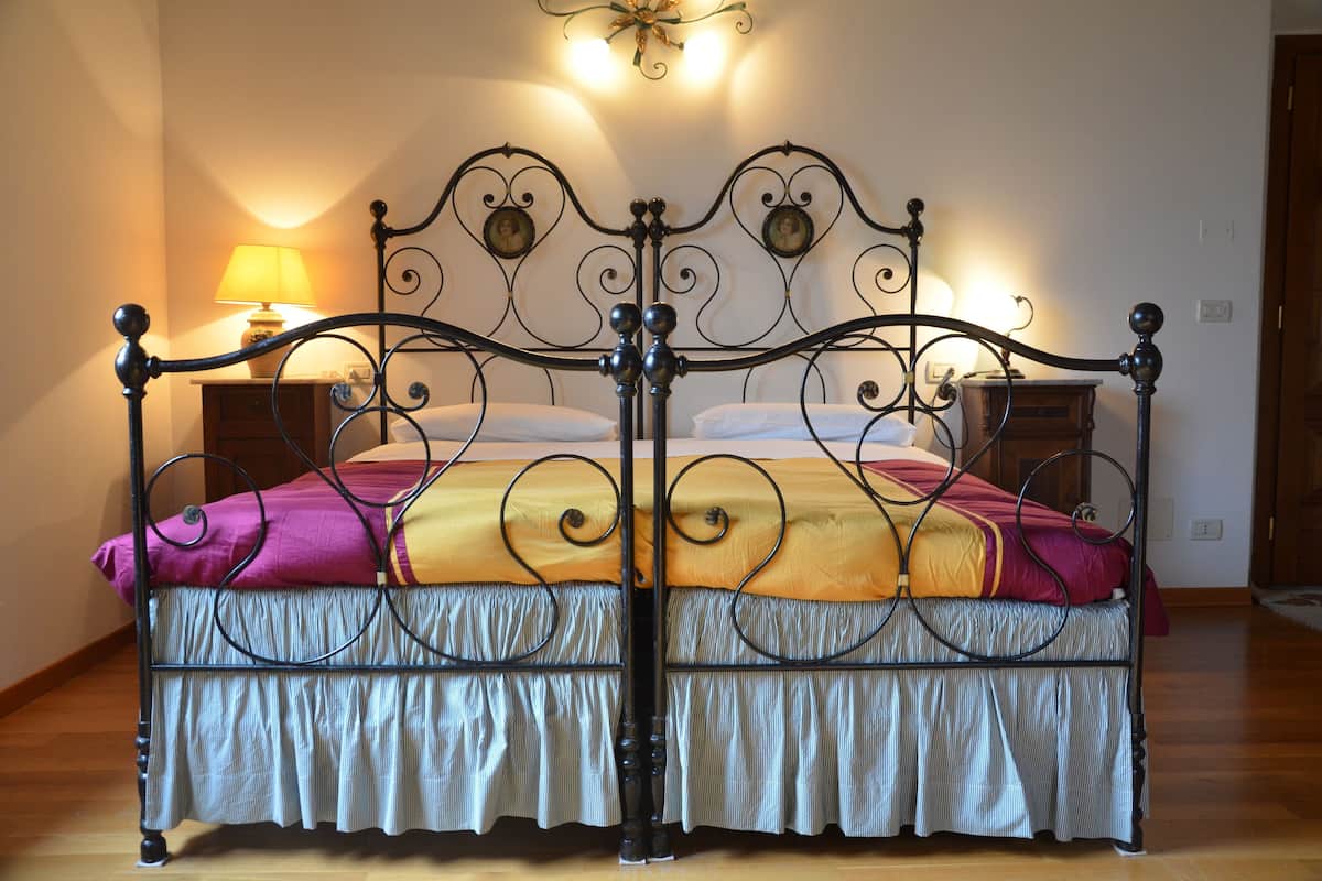 Classic Suite | 1 bedroom, desk, free WiFi, wheelchair access