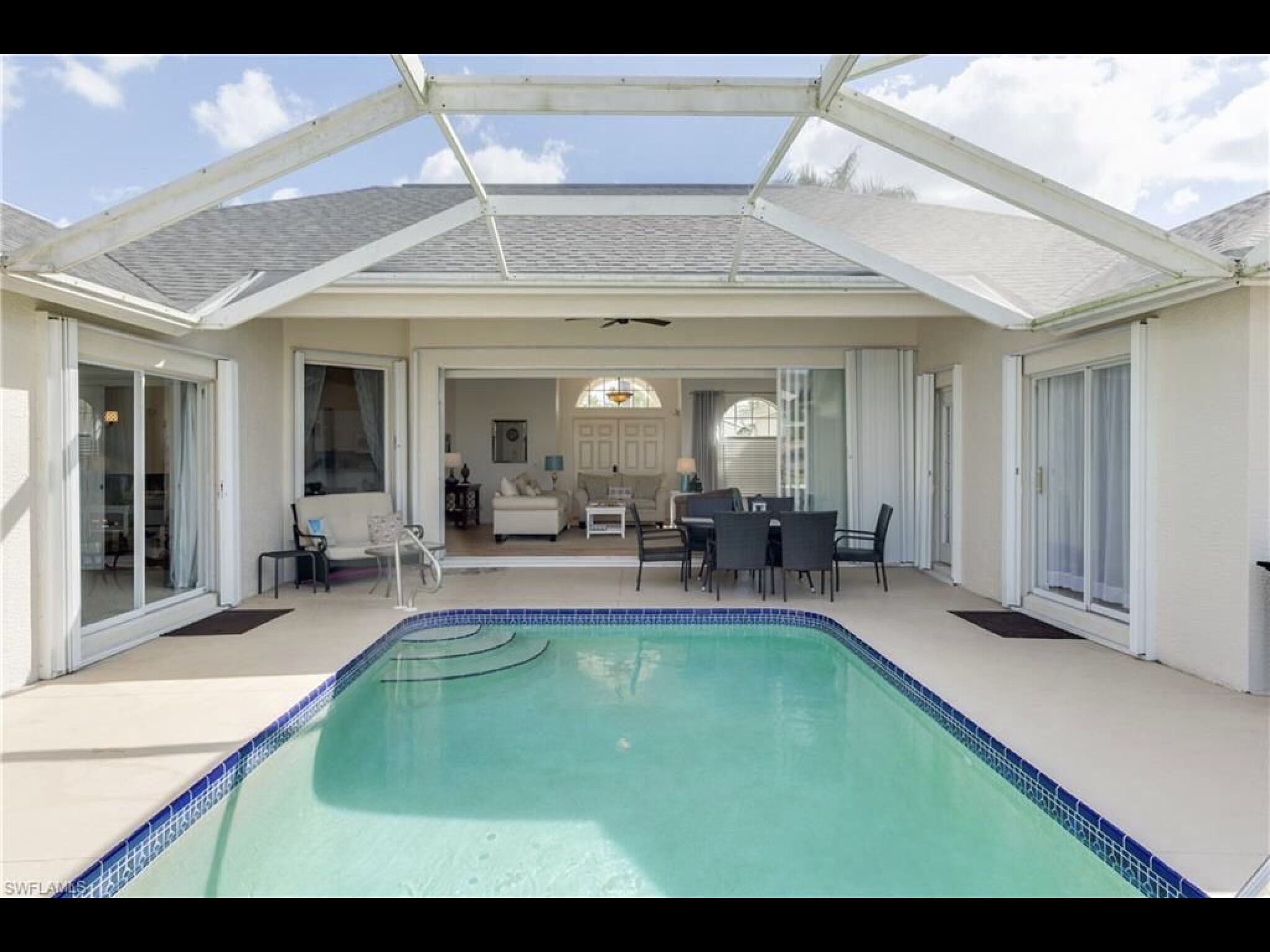 Indoor pool, outdoor pool