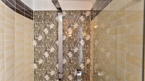 Apartment, 1 Bedroom | Bathroom shower